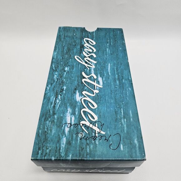 Easy Street Slingback Shoes Sz 8W | Bone Stretch Low Heel Closed Toe Comfort - Picture 12 of 12